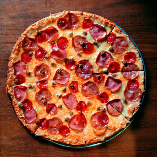 Spicy Pepperoni & Hot Honey Drizzle